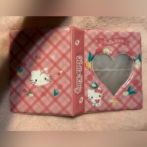 🆕 Hello Kitty card or Photo Album
